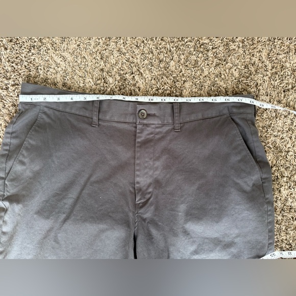 J Crew Mercantile Flex Men’s Pants 36 X30 Gray Chino Straight Flat Front **FLAW - Picture 7 of 7